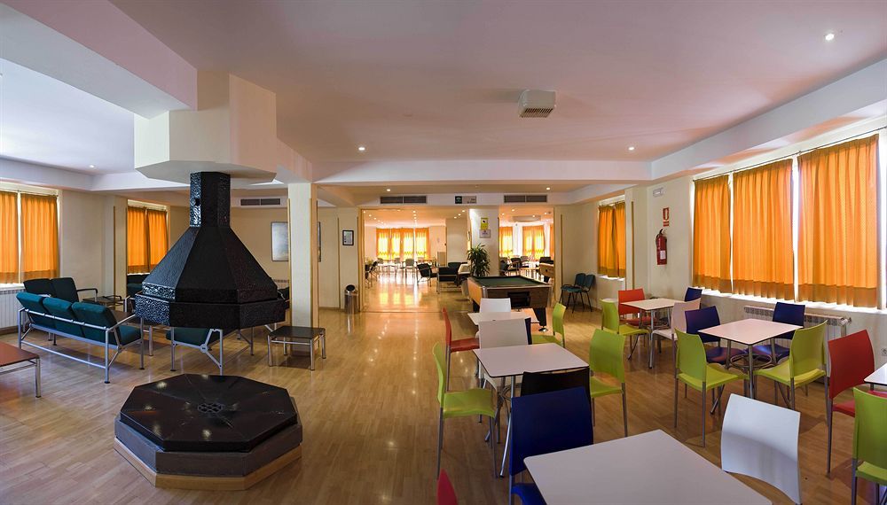 Albergue Inturjoven Сьерра-Невада Экстерьер фото